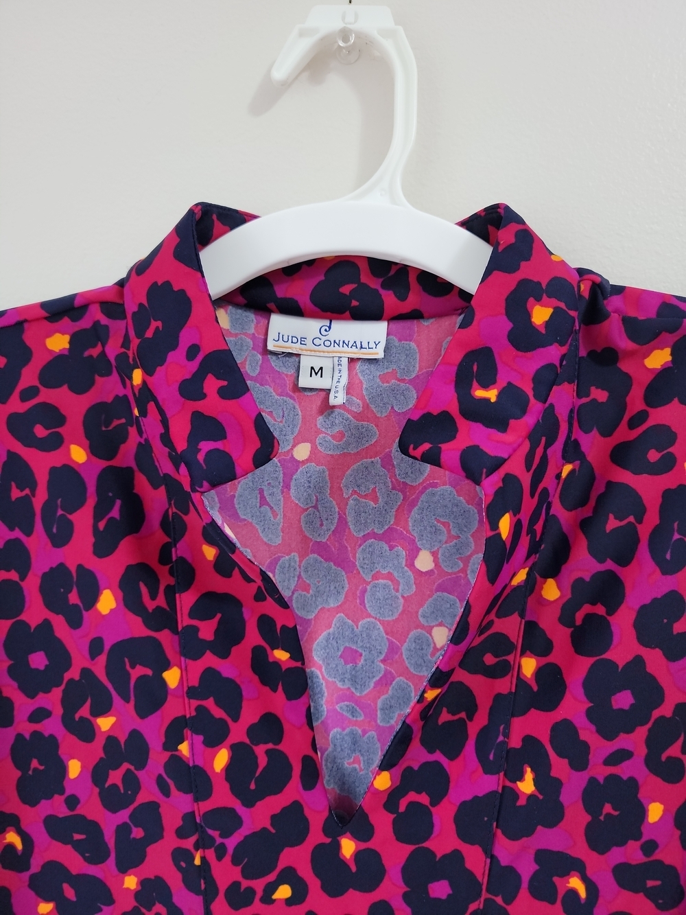 Women's Pink Leopard Print V-Neck Tunic Top - Picture 2 of 8